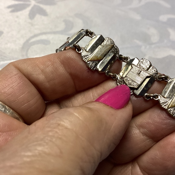 Sterling CREST , Link bracelet, vintage, beautiful designMOMS STUFF - Picture 3 of 13